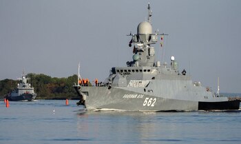 FOTO DE ARCHIVO: Los buques