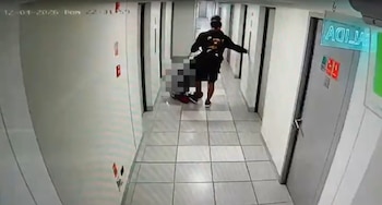 Las imágenes de cámaras de seguridad permitieron rastrear el traslado del cadáver y la captura de los implicados en el caso - crédito Captura de Video T13