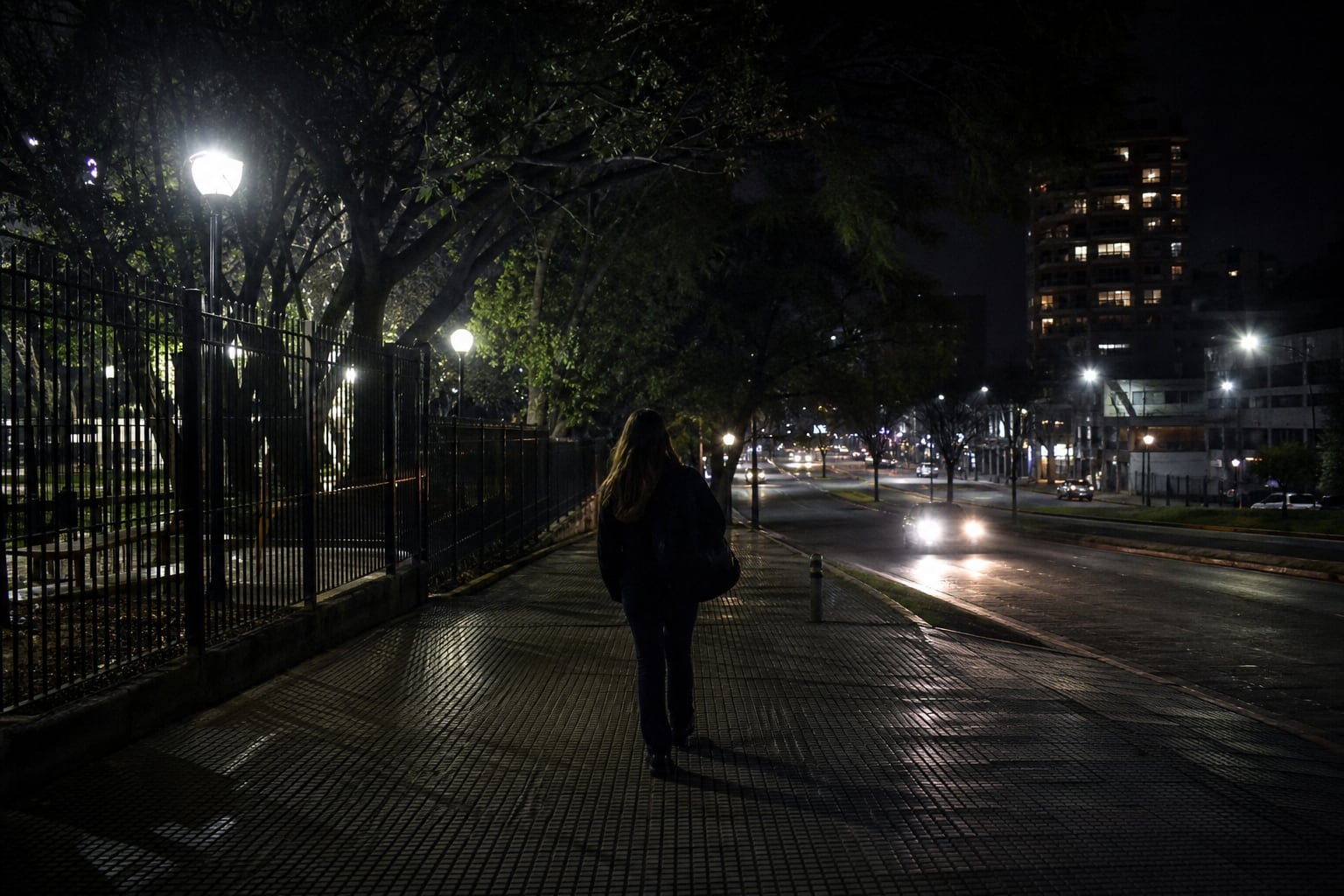 La inseguridad nocturna modifica recorridos, horarios y hábitos de movilidad en Buenos Aires y en otras ciudades (Imagen Ilustrativa Infobae)