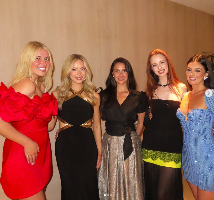 Mila Magee junto a otras aspirantes de Miss Mundo 2025. (milla.magee__/Instagram)