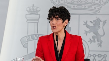 El Gobierno aprueba la regularización de migrantes y añade más de 550 trabajadores extra para atender en 450 oficinas