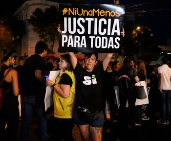 Paraguay registró 25 feminicidios en lo que va del año 2023. (EFE/Alberto Peña)