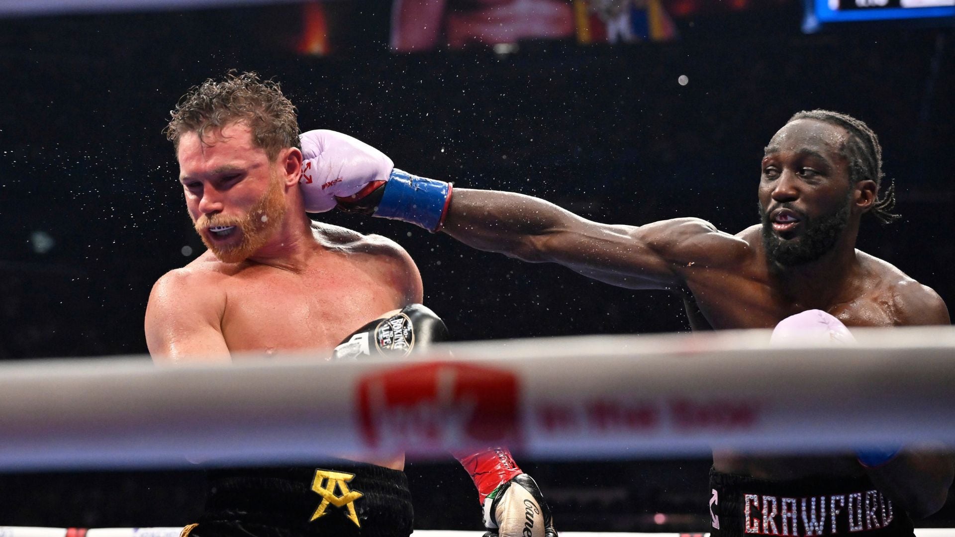 Los cuestionamientos a Canelo Álvarez tras perder ante Crawford siguen llegando (PRENSA ASOCIADA)