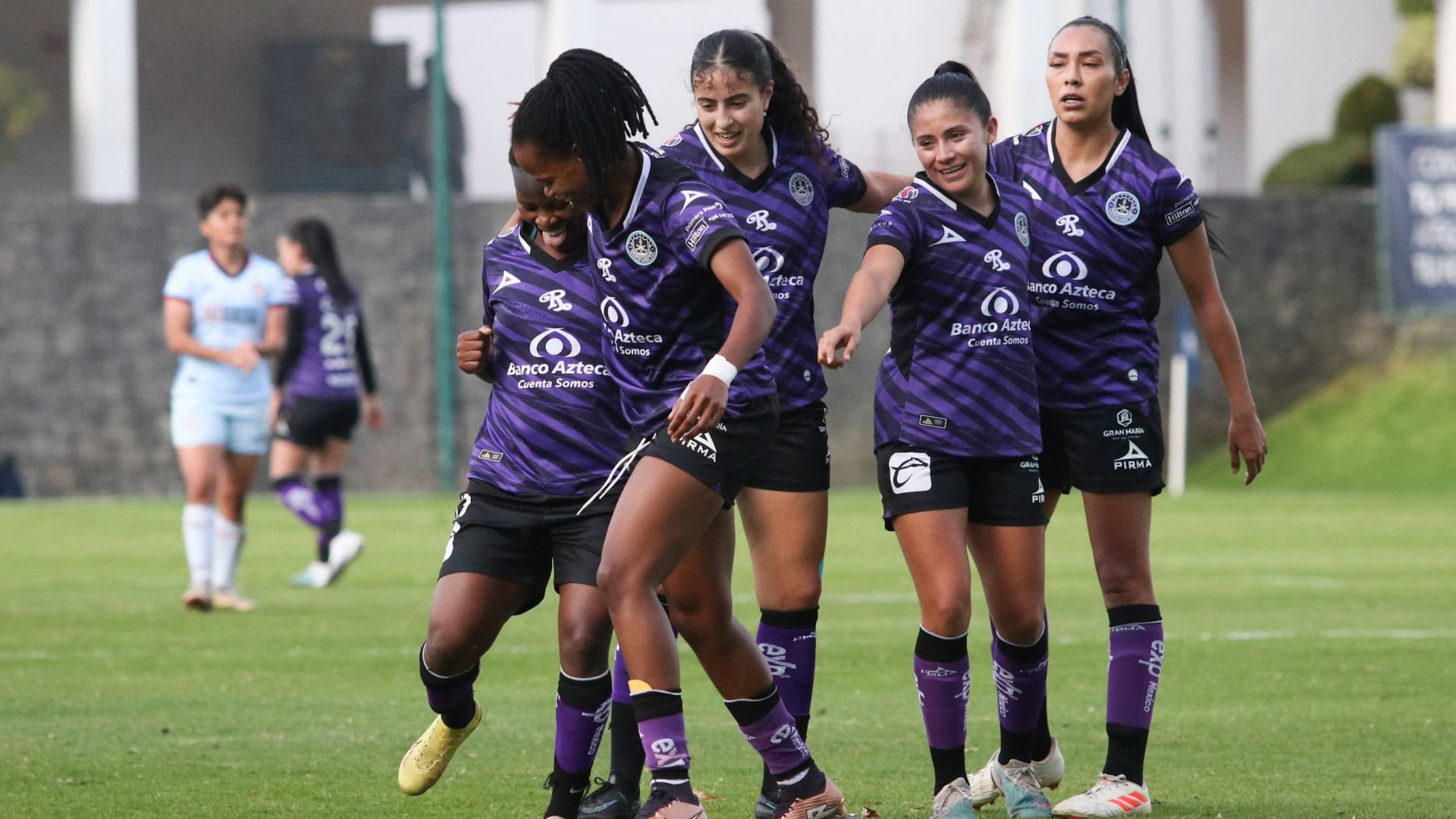 Las cañoneras han mostrado tener un crecimiento en el ámbito deportivo, pero sin apoyo de los directivos del club. (Crédito: Cuartoscuro)