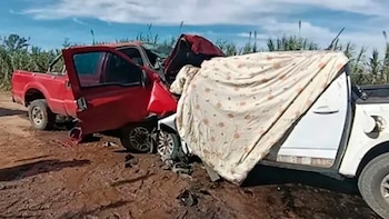 Tragedia en el interior bonaerense: 3 muertos y 2 menores heridos en un choque de camionetas