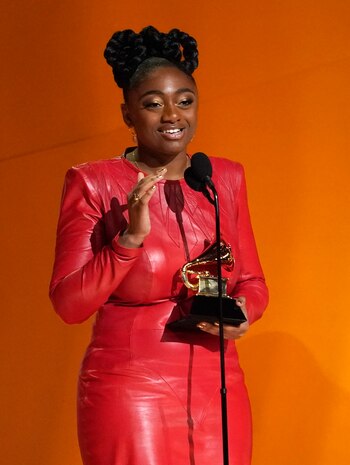 Samara Joy recibe el premio