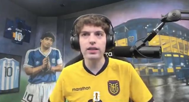 Davoo Xeneize —cuyo nombre real es David Quint— tiene 23 años y acumula 5,5 millones de suscriptores combinados entre YouTube, Twitch, Instagram, TikTok y Kick
