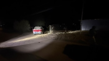 La camioneta Jeep donde se encontraron los paquetes con marihuana en Ensenada. Crédito: SSCBC