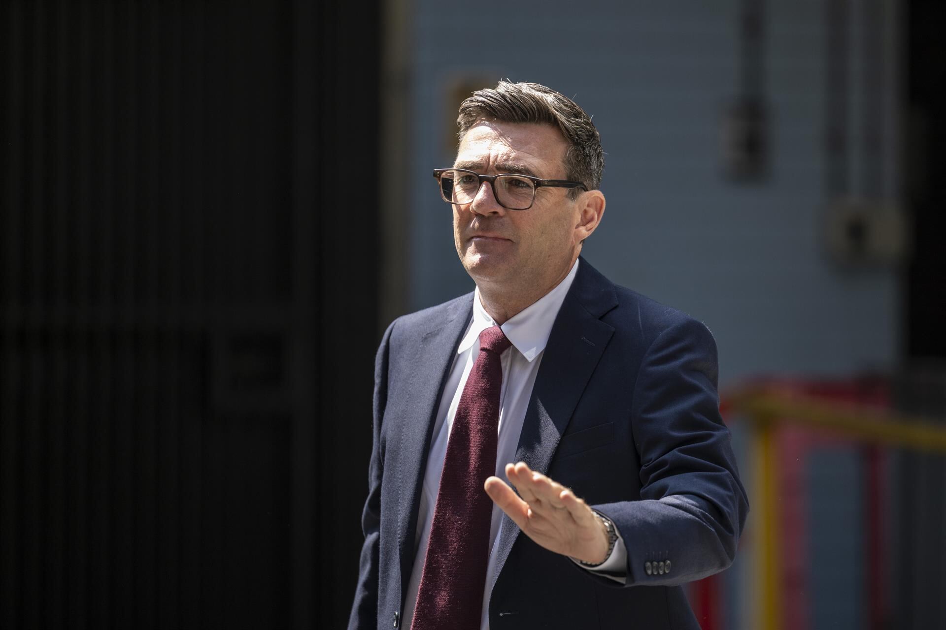 Burnham establece una nueva sede gubernamental en Manchester como signo de su declarado afán descentralizador
