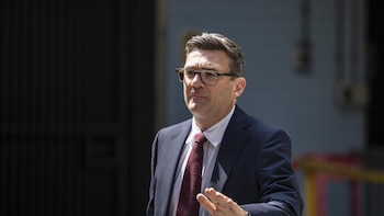Burnham establece una nueva sede gubernamental en Manchester como signo de su declarado afán descentralizador