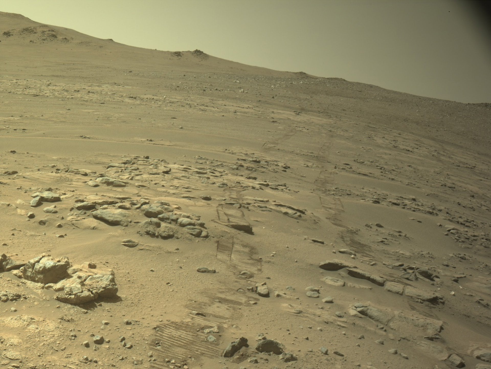 13/10/2026 Imagen de Marte del rover PerseveranceSOCIEDAD NASA