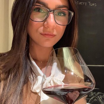 Khalifa ya había recaudado 100.000