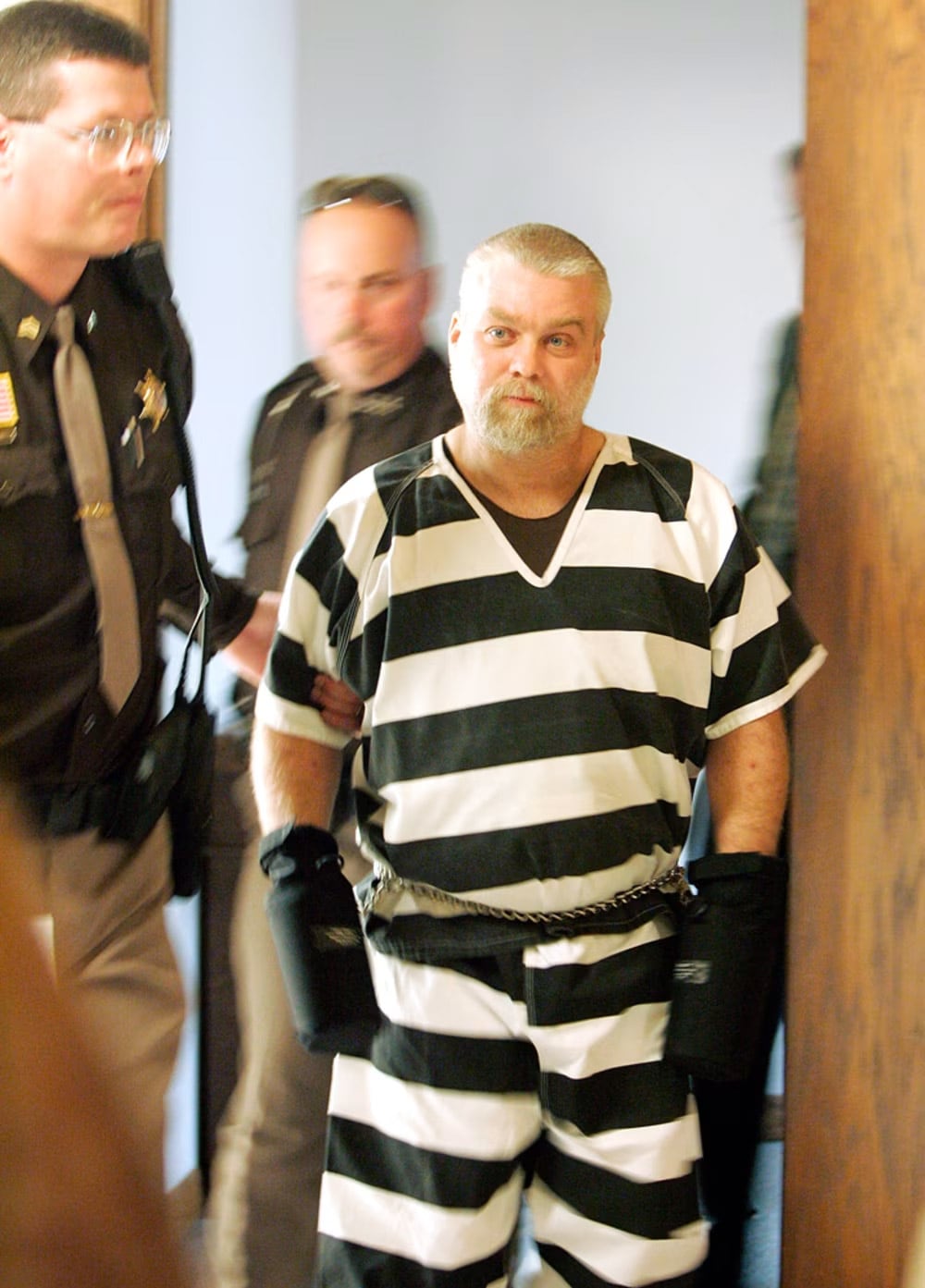 Steven Avery recuperó su libertad en 2003 tras demostrar su inocencia por una acusación anterior al crimen de Teresa Halbach con pruebas de ADN e interpuso una demanda por 36 millones de dólares (AP)