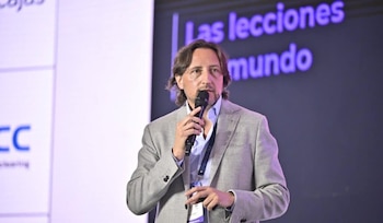 Santiago García es el presidente de la Junta Directiva de Asofondos - crédito Asofondos