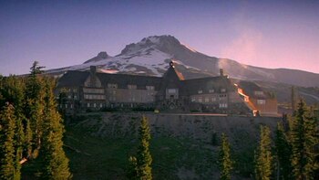 Además de su atractivo oscuro,