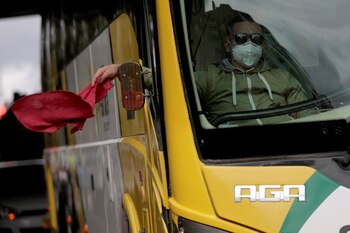 Un conductor de transporte intermunicipal