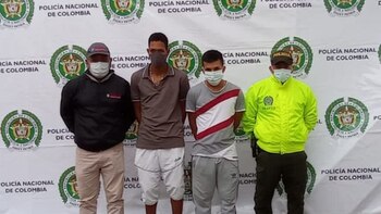 Capturan a dos personas acusadas