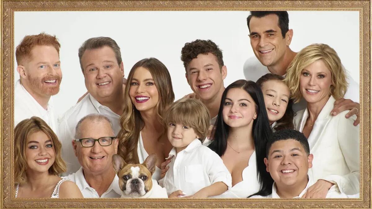 La actriz de Modern Family revela su difícil infancia marcada por el abuso familiar y el escrutinio público constante