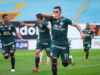 El delantero Luis Urruti uruguayo