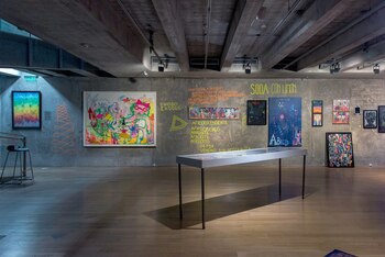 En la muestra aparecen el