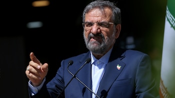 El asesor militar del líder supremo de Irán amenazó a Donald Trump: “Sus barcos serán hundidos por nuestros misiles”