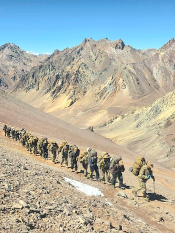 La expedición andinística argentino-chilena fortalece