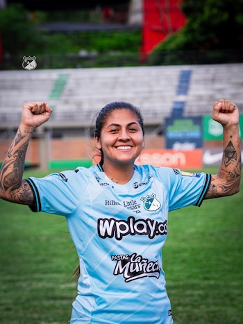 Valentina González remplazó a Andrea Vera, luego de la contusión cerebral en el segundo tiempo - crédito Deportivo Cali