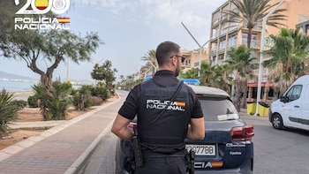 Detenido un hombre en Palma por violar y grabar a una mujer en los baños de un local de ocio de Palma