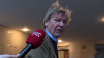 Ernesto de Hannover saca una