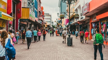 A pesar de su posición en la clasificación general, Costa Rica registró 46,1 puntos en seguridad de las calles y 37 puntos en desarrollo del ecosistema emprendedor. Crédito: lonelyplanet