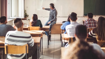 Educación clases instituto alumnos