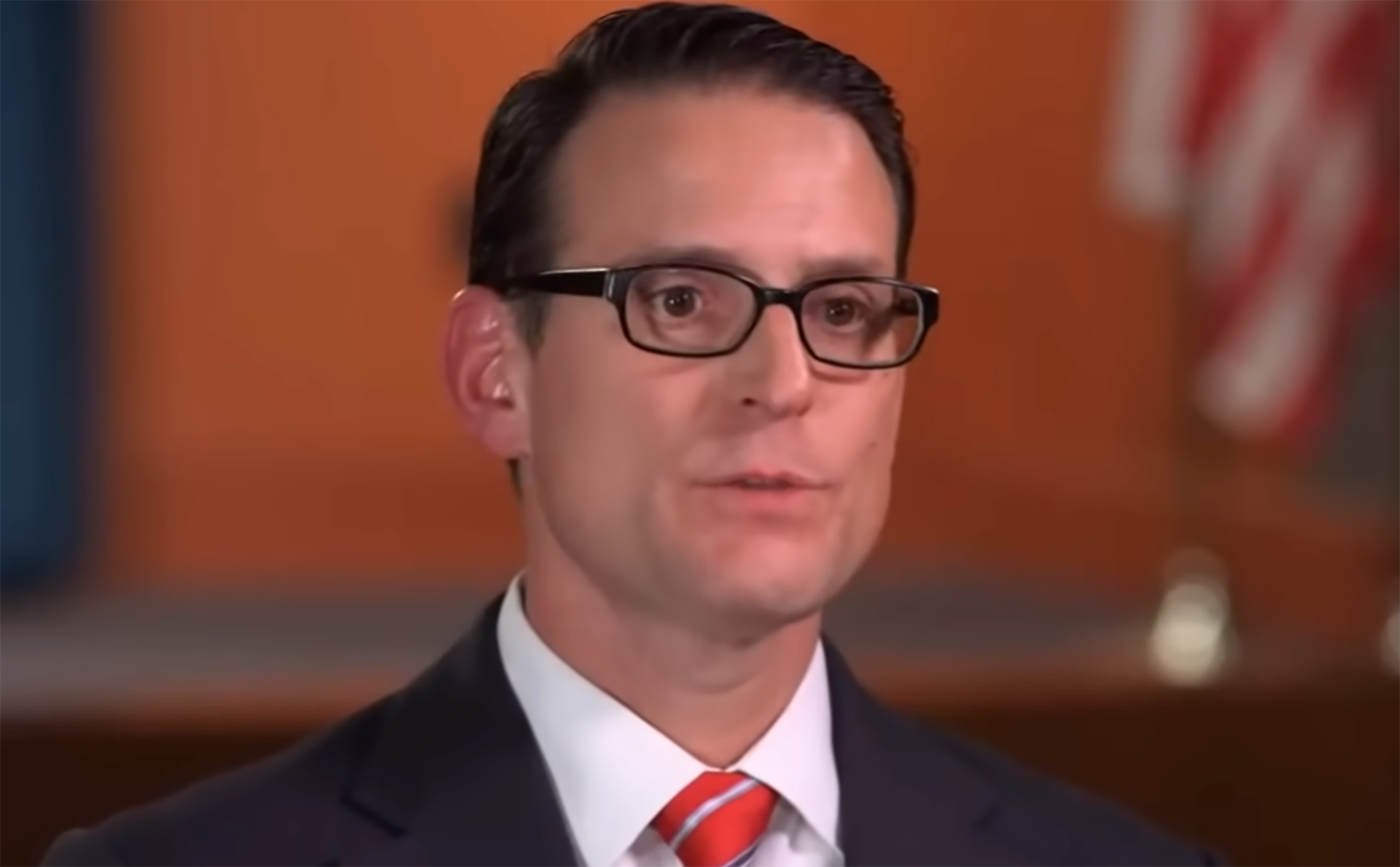 Mike Hestrin fiscal del condado de Riverside, California, a cargo del caso (Captura de video)