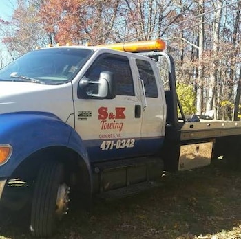S&K Towing está en proceso de cesar sus operaciones y aceptó cumplir con la SCRA si vuelve a operar en el futuro (Facebook)