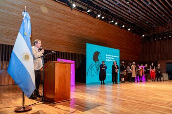 El ministro de Cultura de