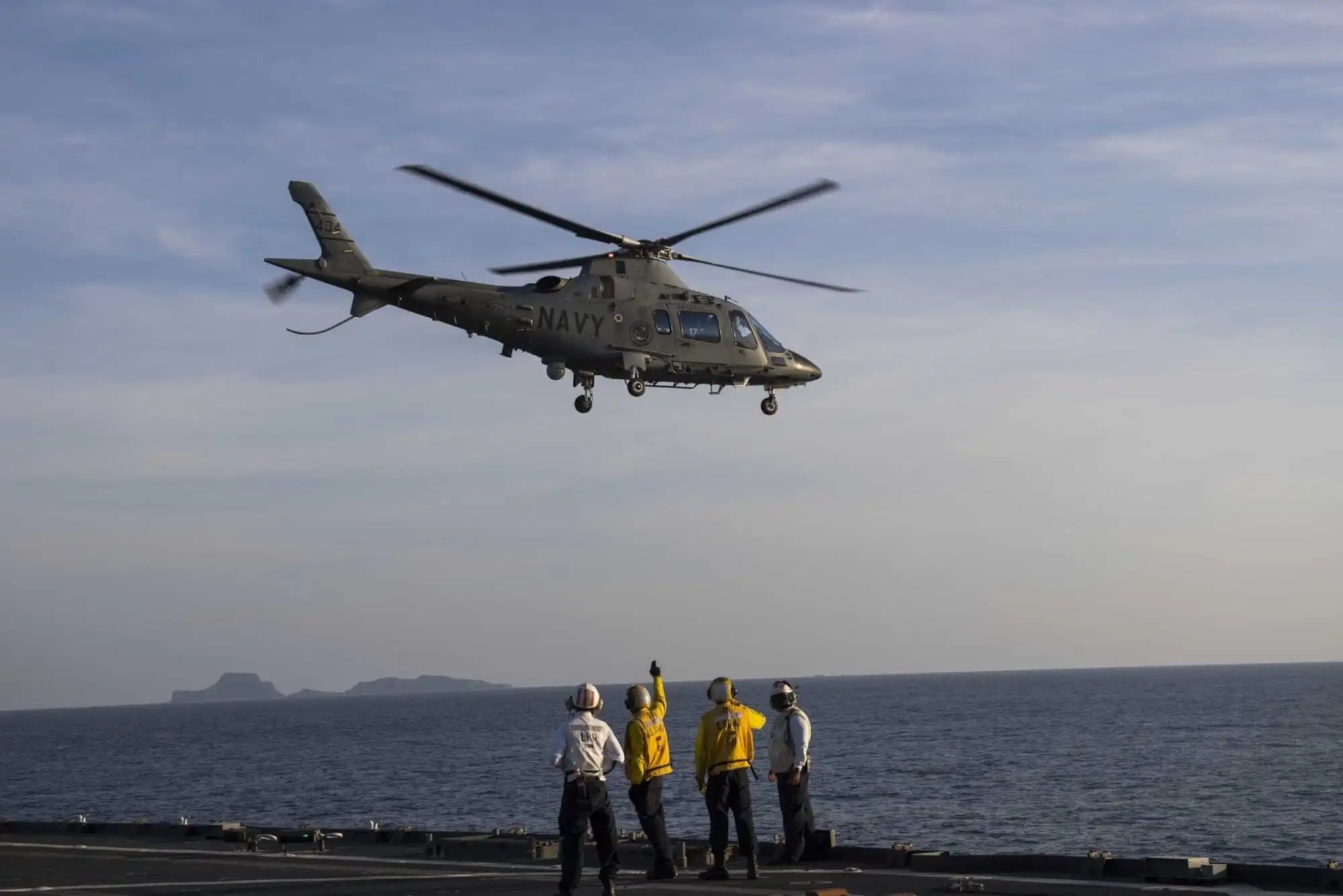 Helicópteros navales