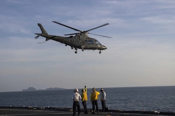 Helicópteros navales