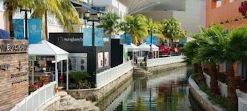 La plaza comercial más lujosa