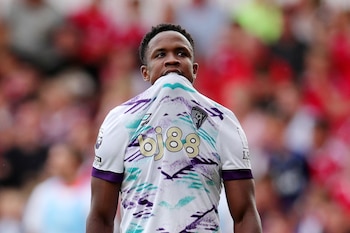 Luis Sinisterra en el estadio