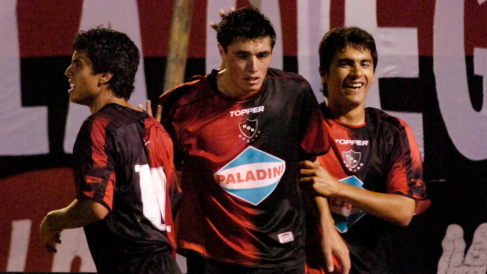 El ex delantero, con la camiseta de Newell's (FOTO NA:MARCELO MANERA-AGENCIA ROSARIO)