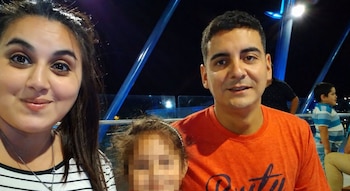 Gemma Álvarez junto al principal acusado, Matías Marín, y la hija que tenían en común (Facebook: Diario Popular San Juan)