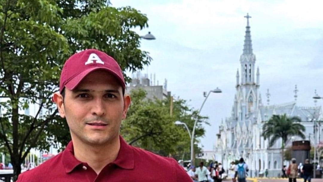Jaime Arizabaleta respaldó el levantamiento de la suspensión del porte de armas en Colombia dispuesto por el Gobierno de Abelardo de la Espriella - crédito @jarizabaletaf/ X
