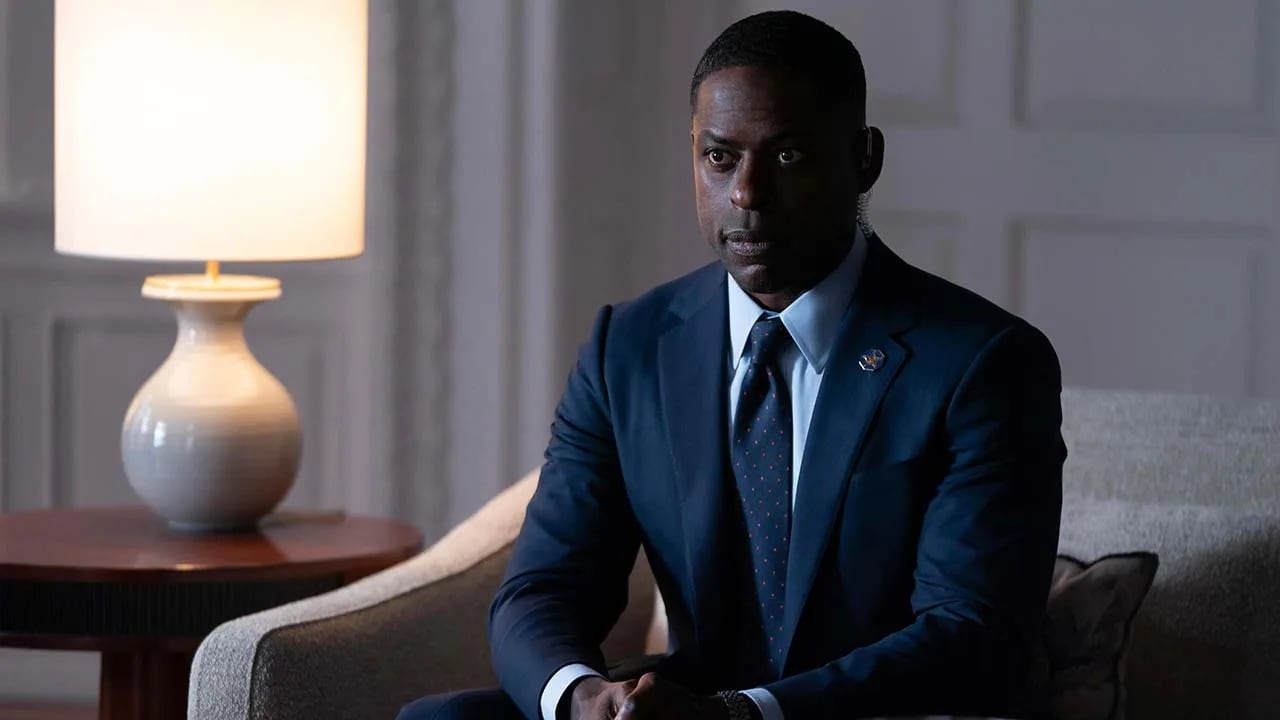Sterling K. Brown protagonizando a Xavier en la primera tenporada de