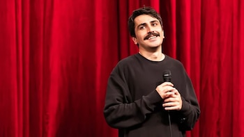 Condenan en Turquía a humorista acusado de insultar a Erdogan y lo dejan en libertad provisional