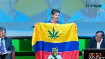 O candidato presidencial Luis Pérez