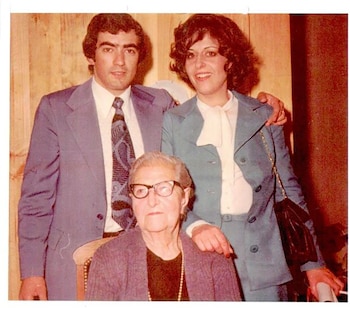 Cecilia Viñas con su marido