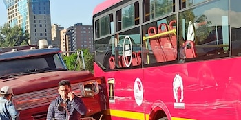 Accidente en la carrera 30