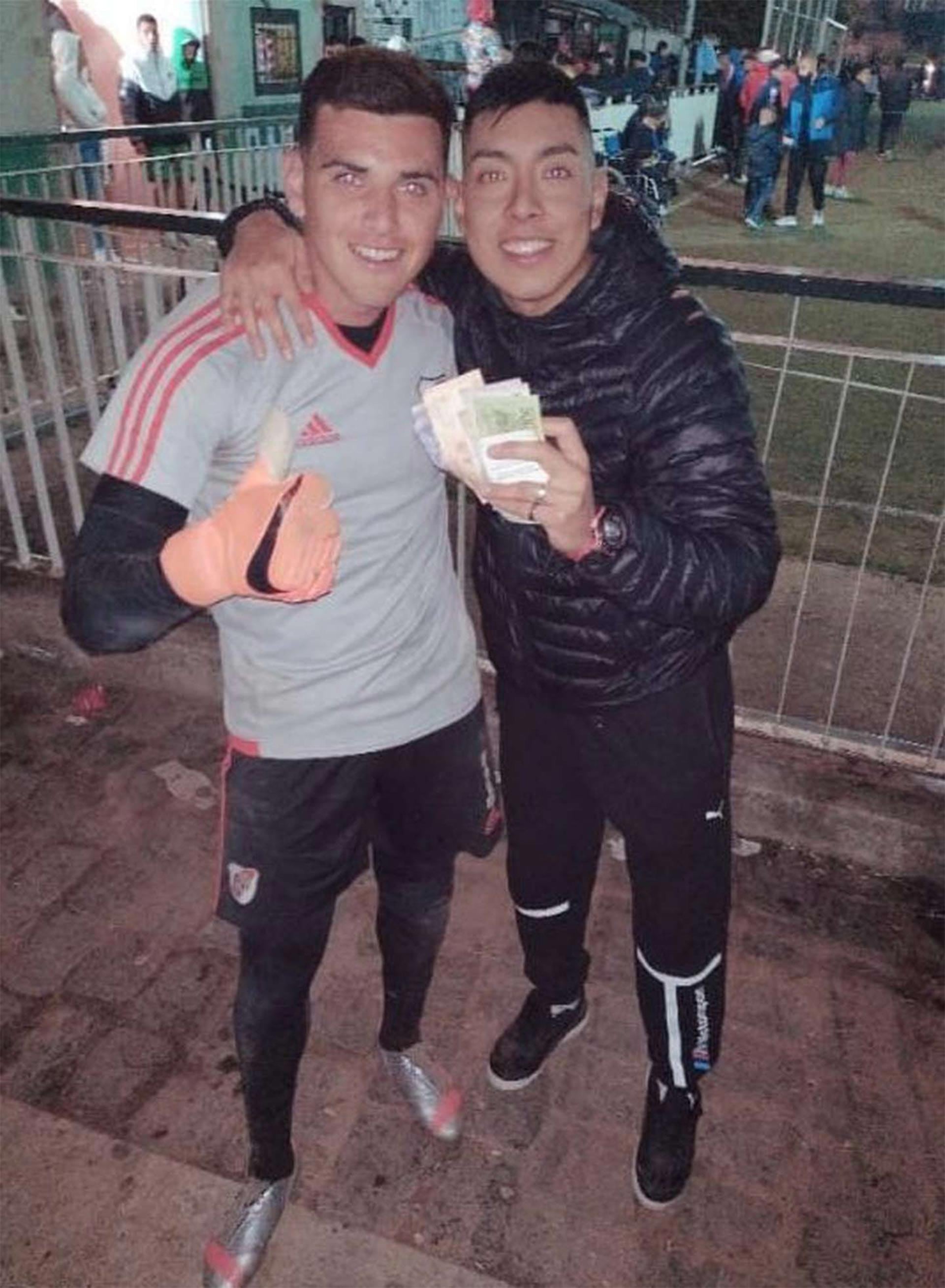Leo Díaz disputaba torneos de penales por plata antes de debutar en River Plate