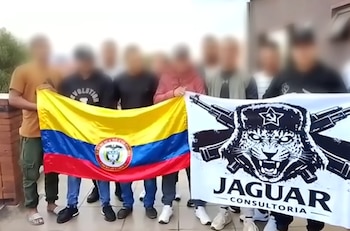 Las pesquisas apuntan a Jaguar Consultoría, luego llamada Compañía Los Osos, y a reclutadores identificados por las familias como parte de la captación para el ejército ruso - crédito Captura de Video Noticias Caracol