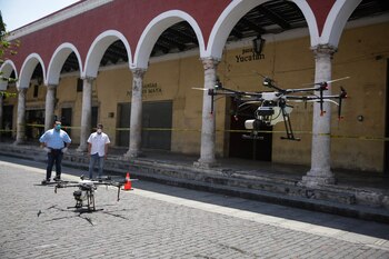Sanitización con drones en espacios