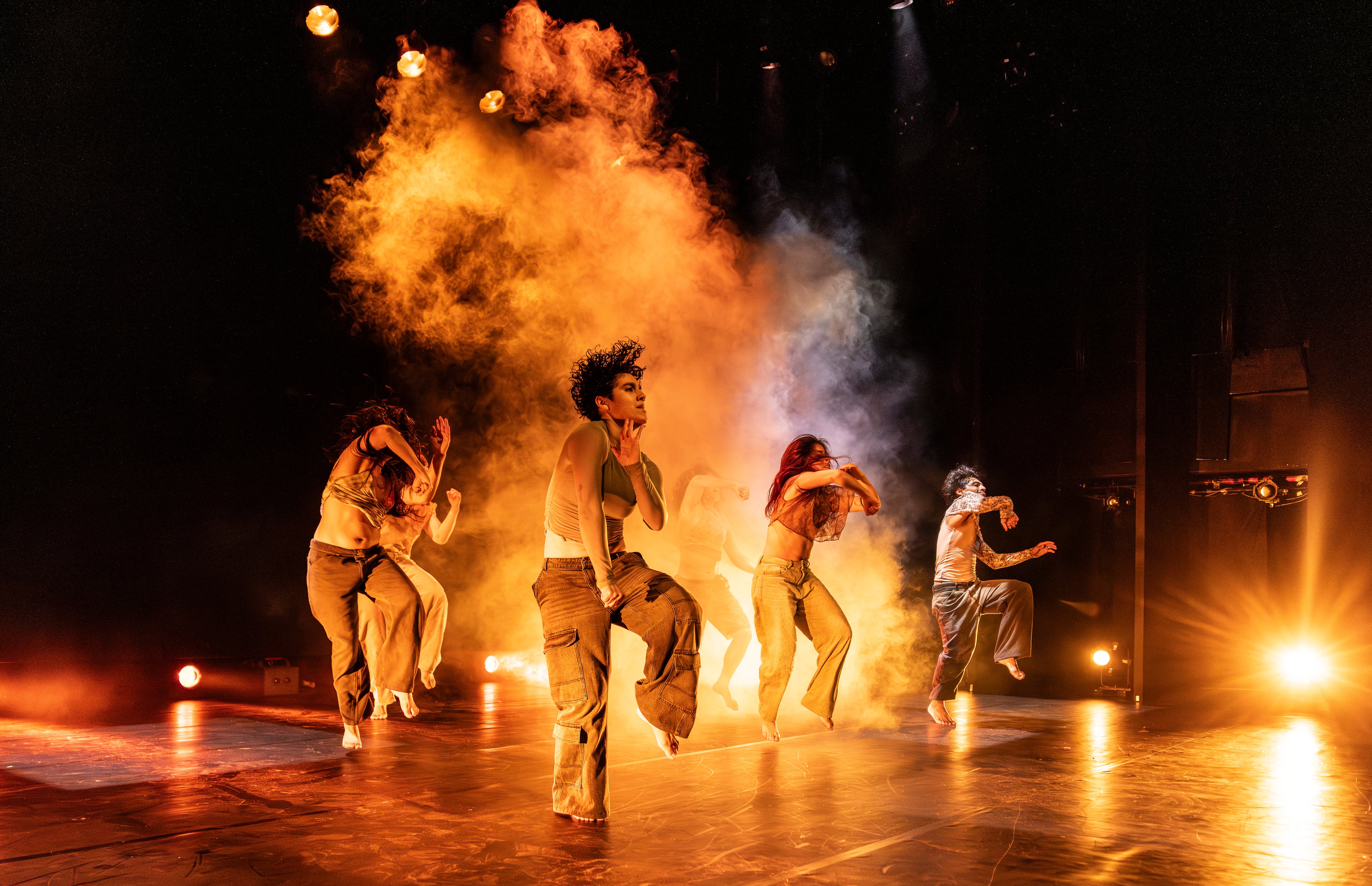 La Facultad de Artes Escénicas de la PUCP presenta del 31 de agosto al 5 de setiembre cinco obras de danza contemporánea de creadores peruanos, chilenos, mexicanos y la Compañía de la Universidad Veracruzana, con ingreso libre.